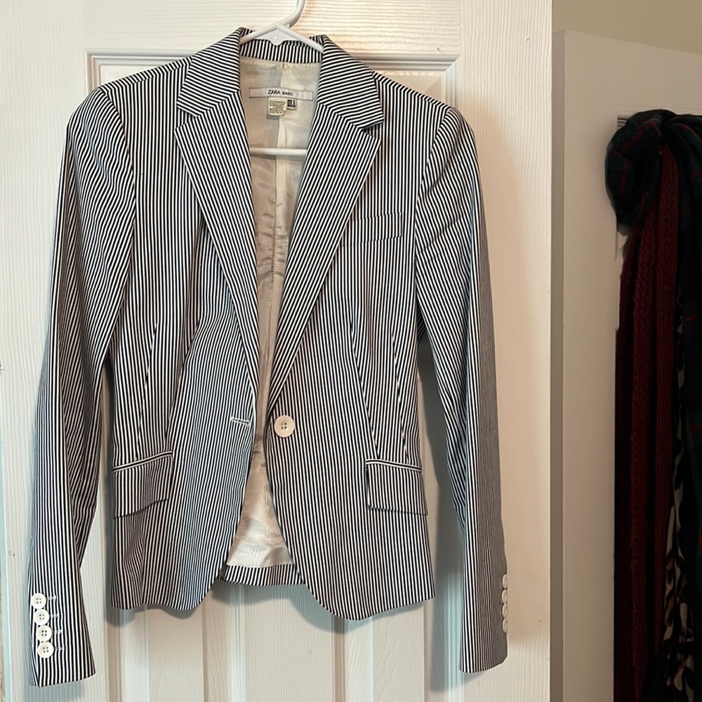 Zara basic stripped blazer size S